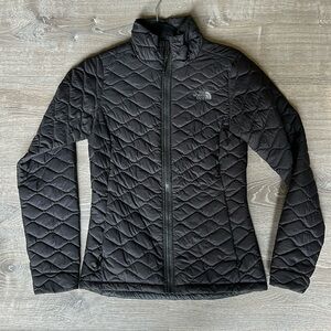 The Northface Thermoball Puffer